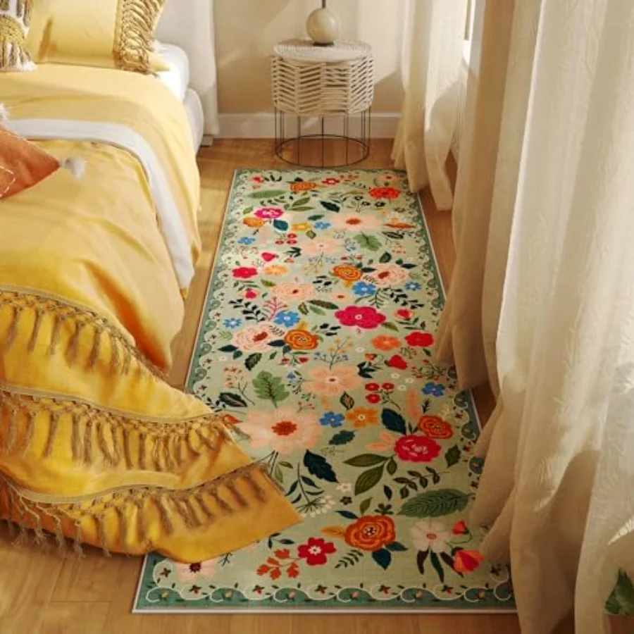 Floral Runner, Green 2' × 6', view 3